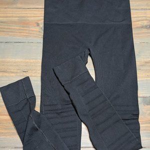 Blanqi sportsupport hipster cuffed leggings Large